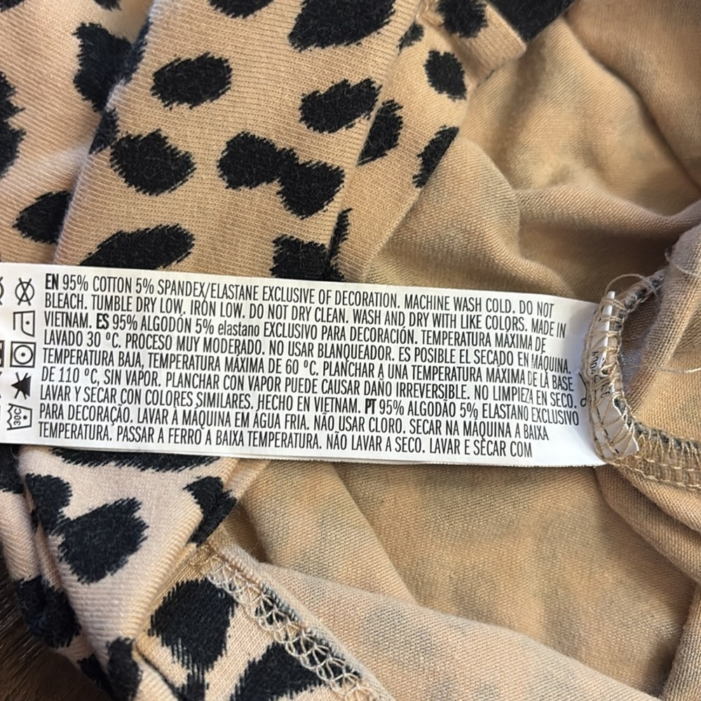 Forever 21 tan cheetah animal print wrap crop top Size S - Picture 15 of 17